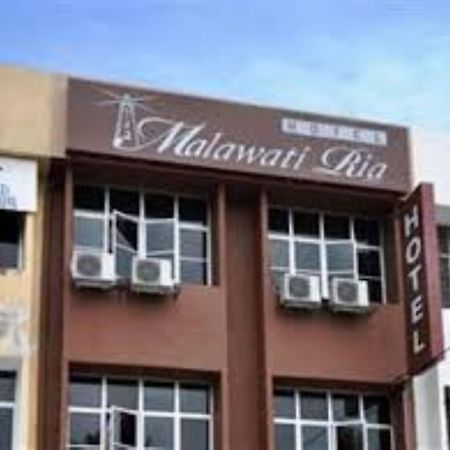Melawati Ria Hotel Kuala Selangor Esterno foto