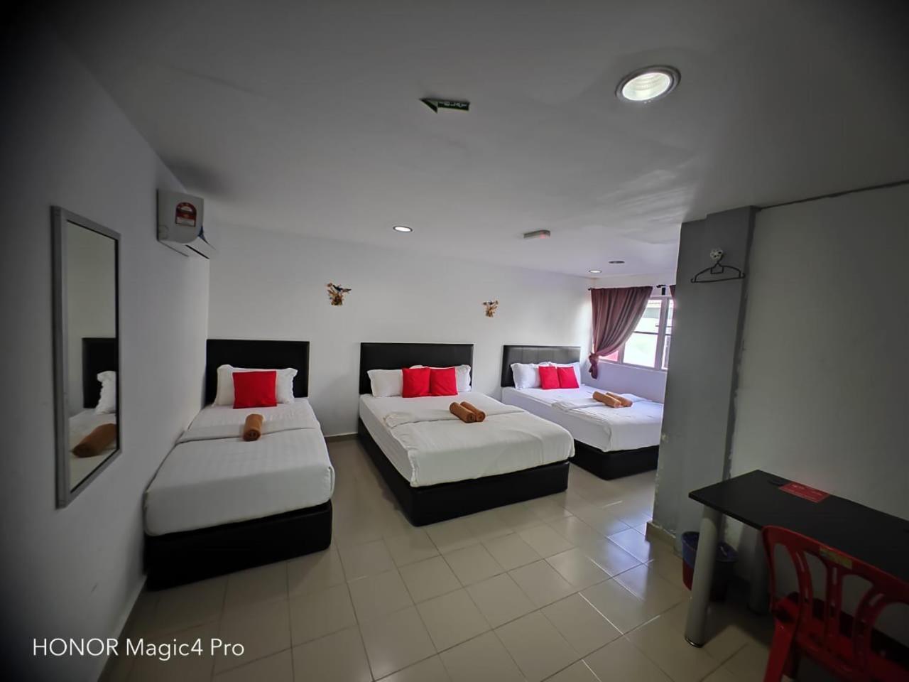 Melawati Ria Hotel Kuala Selangor Esterno foto