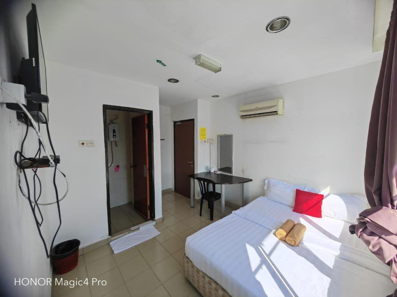 Melawati Ria Hotel Kuala Selangor Esterno foto