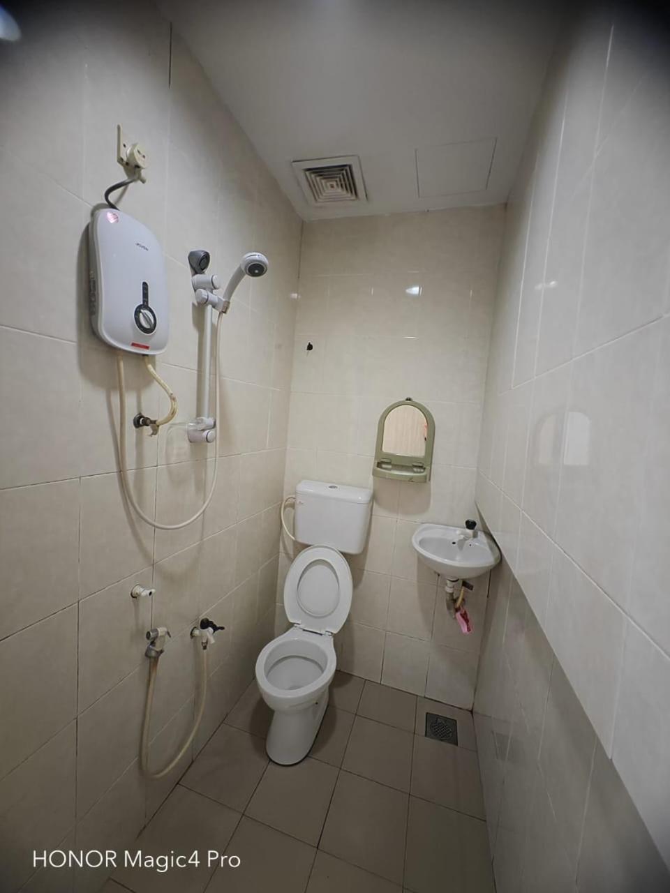 Melawati Ria Hotel Kuala Selangor Esterno foto